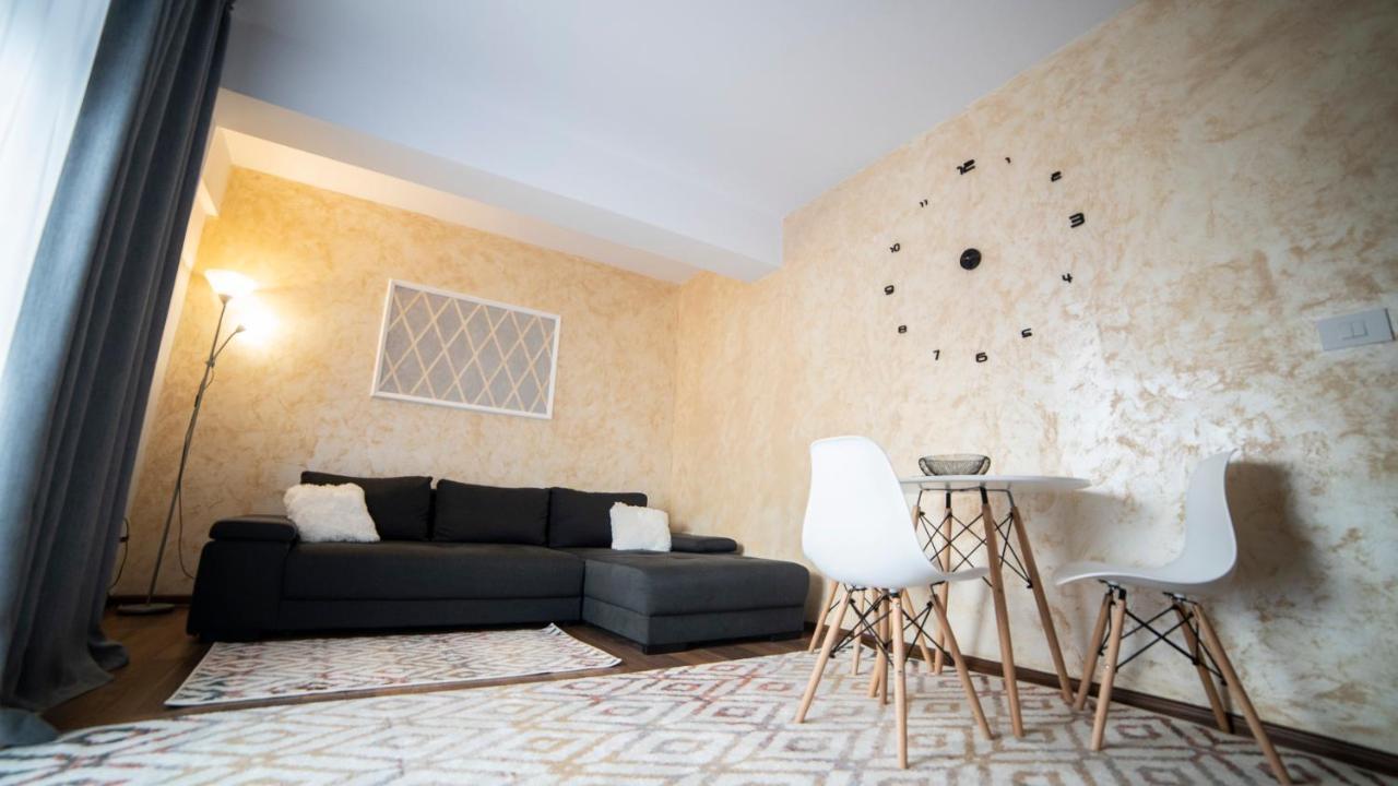 Ballade Apartment Iasi Buitenkant foto